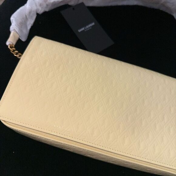 Brand new women’s Saint Laurent yellow Shoulder Bags with box and dustbag - Picture 3 of 11